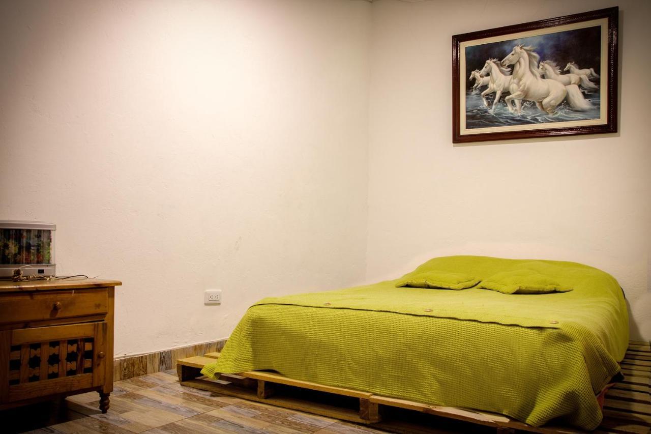 Bababuy Hostel بوغوتا المظهر الخارجي الصورة